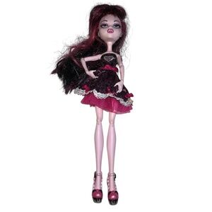 Monster High G1 Draculaura Sweet 1600 Doll Missing Accessories Dress Shoes